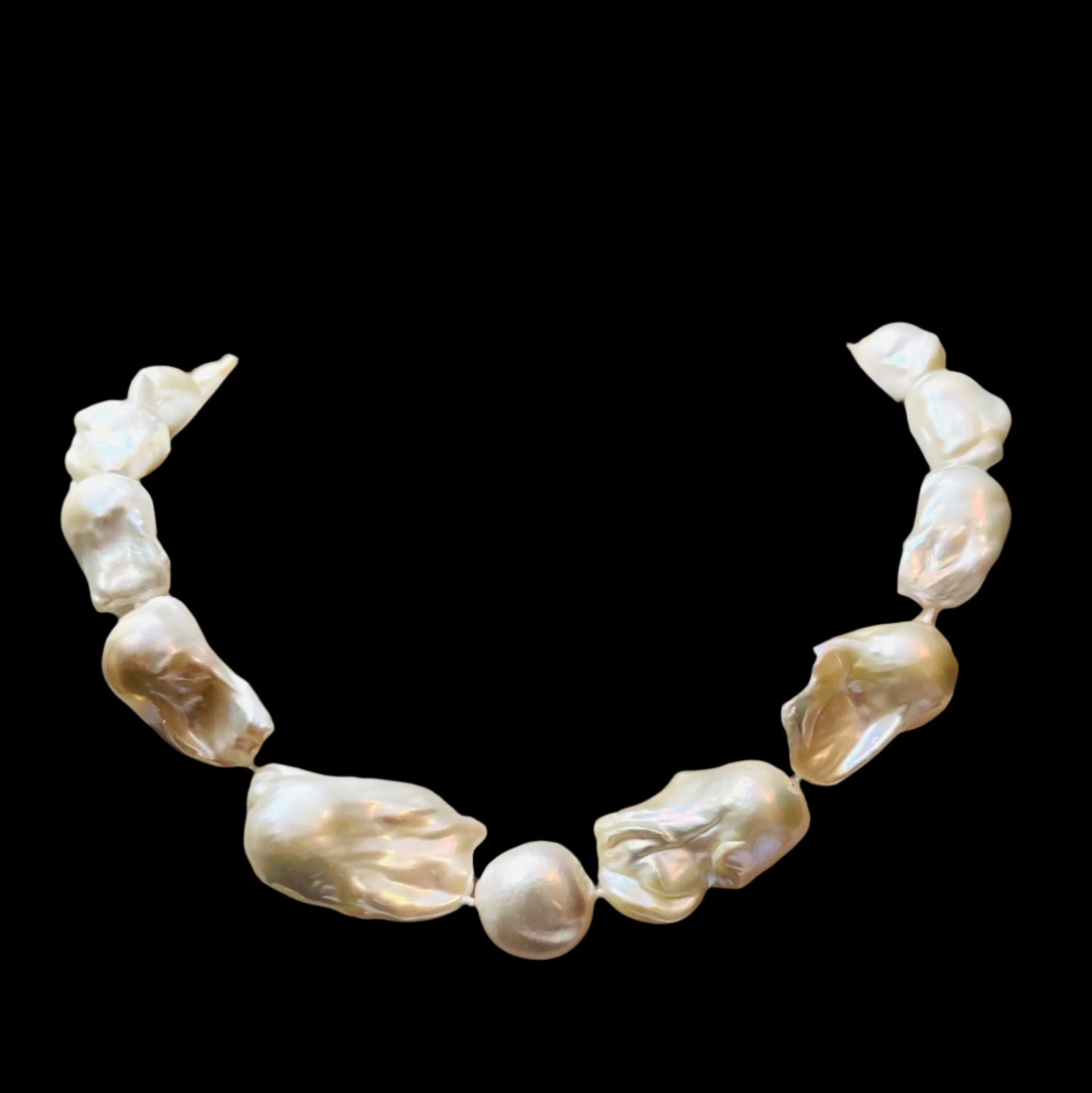 Necklace  Allure of the Pearl