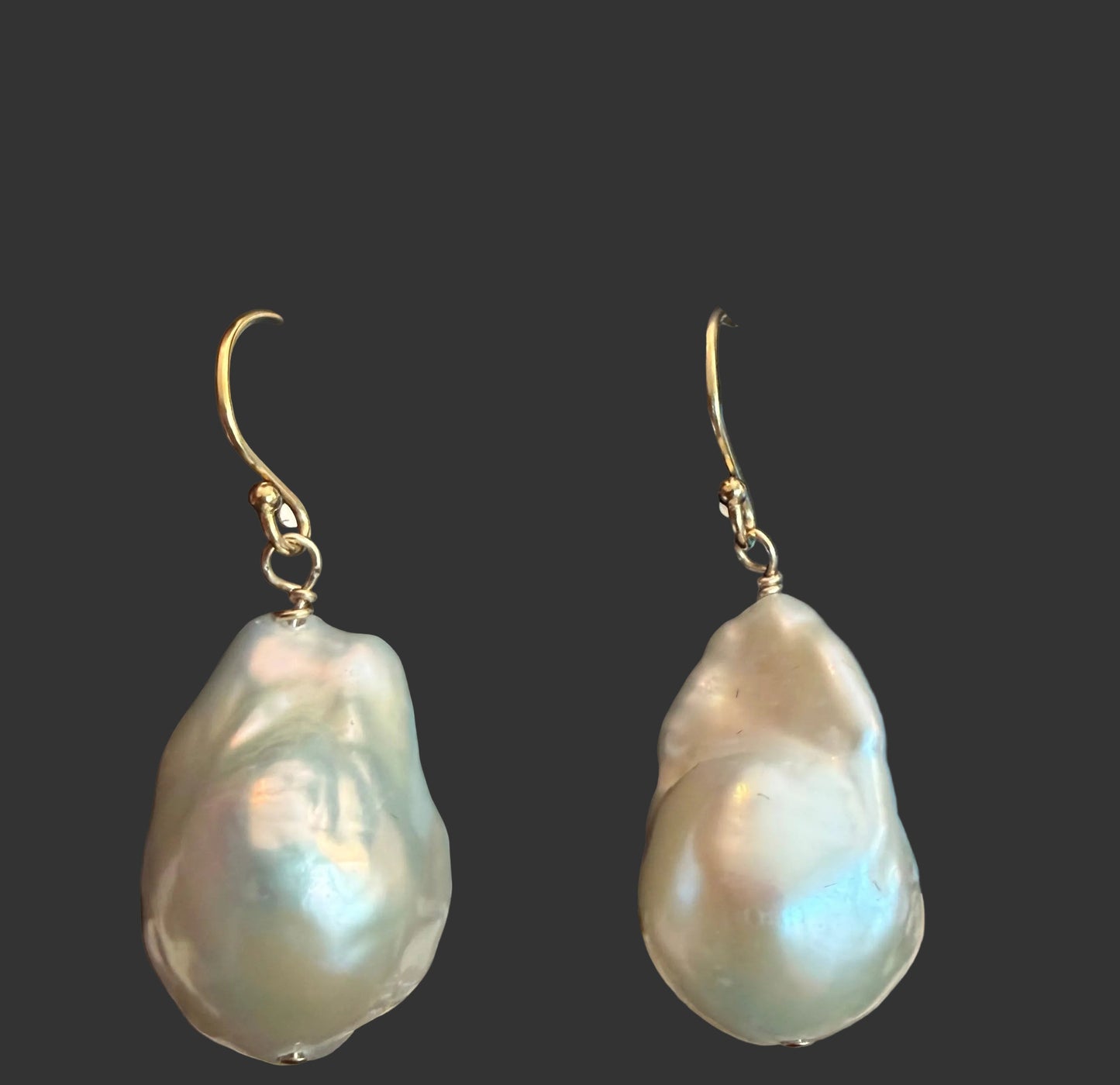 Earrings Baroque Pearl White on Wire