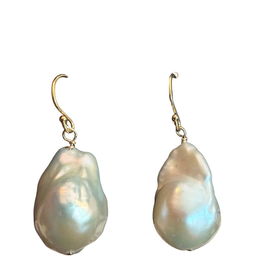 Earrings Baroque Pearl White on Wire