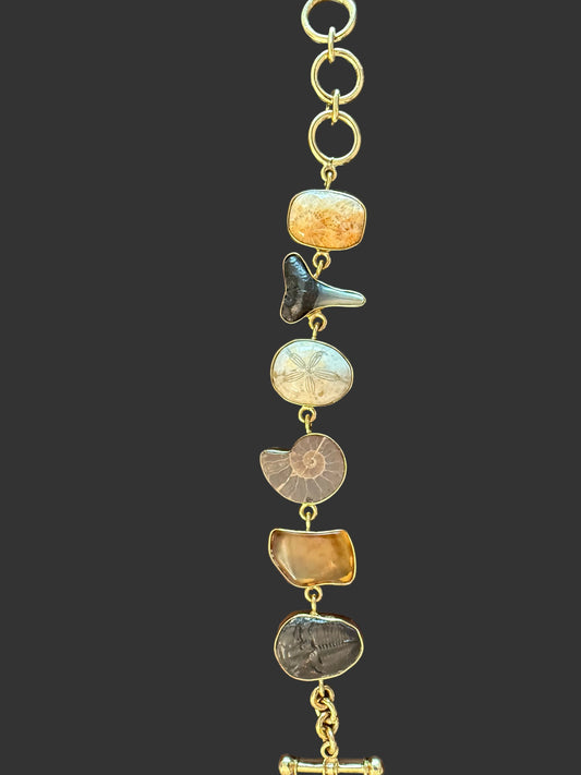 Bracelet of Fossils in Alchemia
