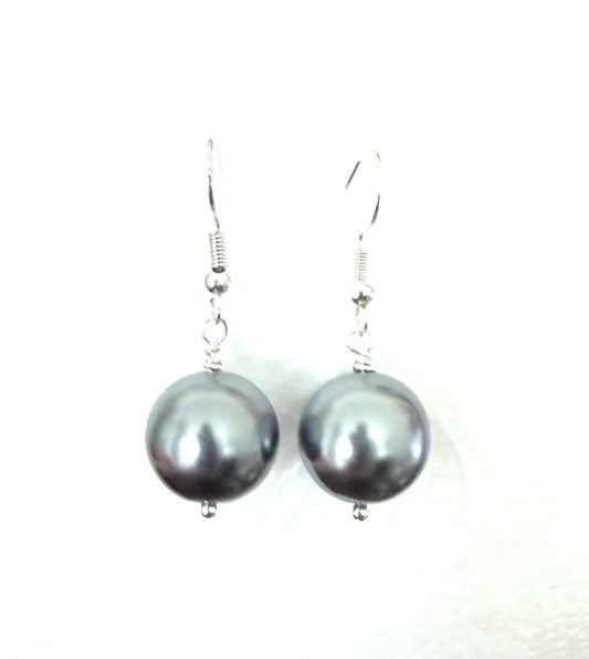 DAZZLING EARRINGS