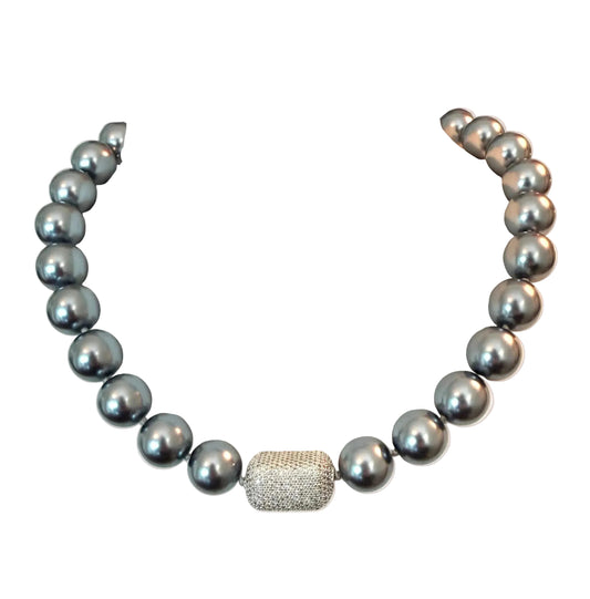 Pearls & Sparkle