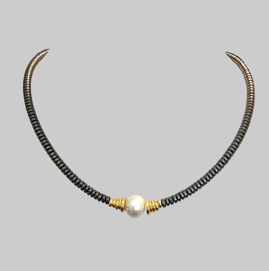 Necklace of Hematite and Pearl